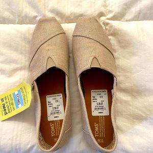 Toms classic flats